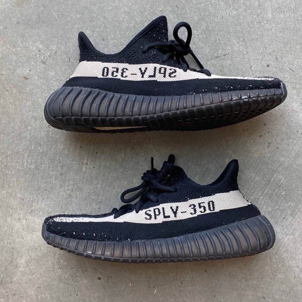 Yeezy 350 v2 “oreo”